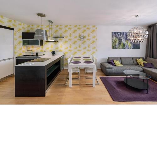 Apartment FAMILY Bratislava PARKING SLOT Included!
