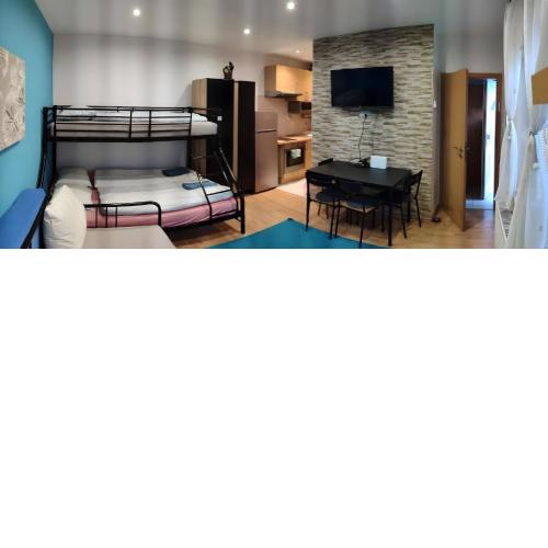 Blue apartment in City Center, Best location