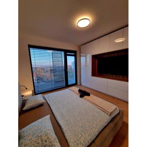 Brand New Luxury Flat, Big balcony, Free Parking