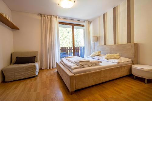 Fatrapark 2 Apartments House