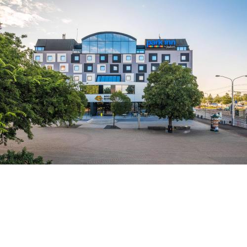 Park Inn by Radisson Danube Bratislava